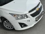 Chevrolet Cruze 2013 годаүшін3 090 000 тг. в Шымкент – фото 2