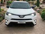Toyota RAV4 2016 года за 8 500 000 тг. в Актау