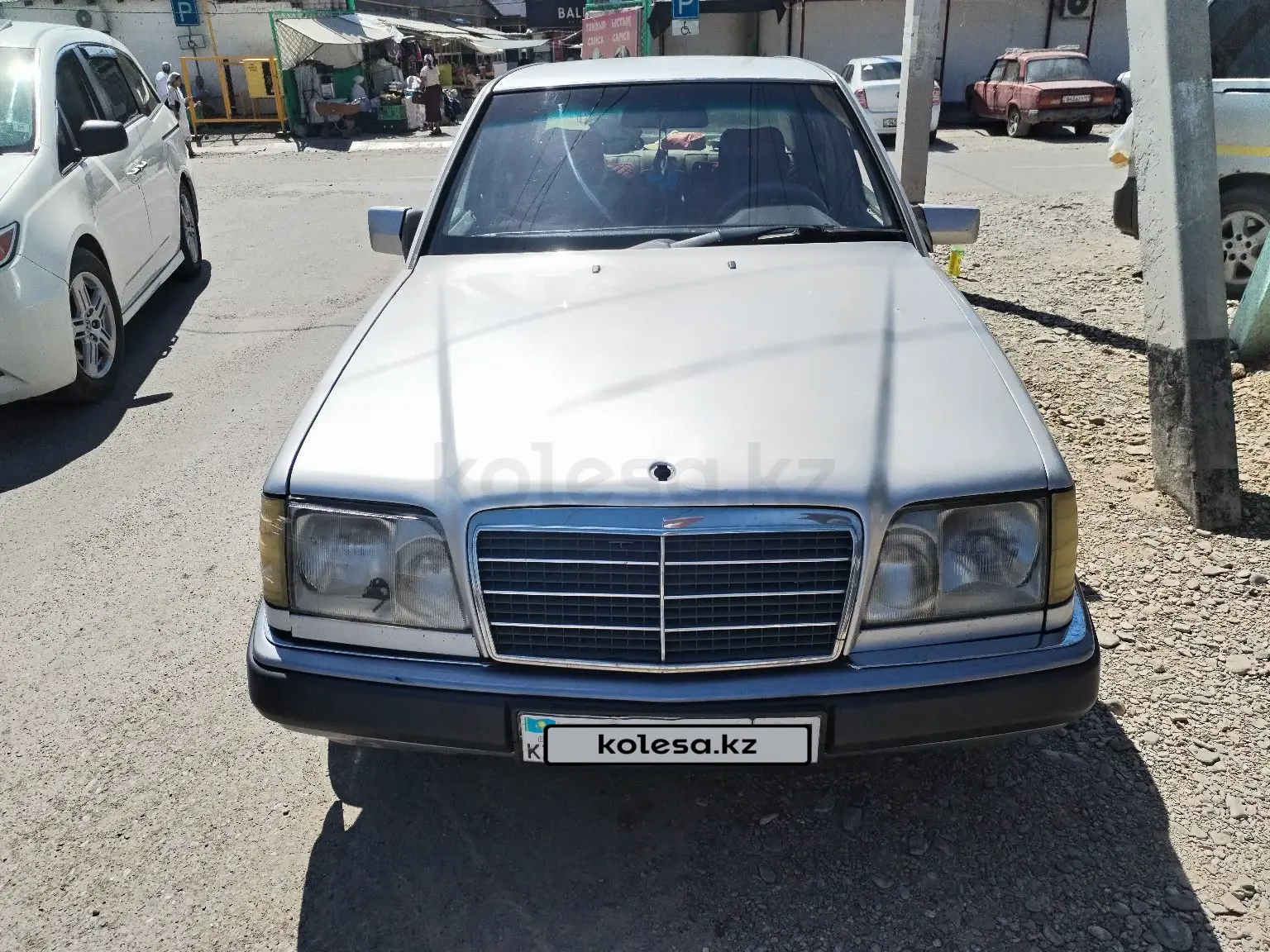 Mercedes-Benz E-Class, 1993