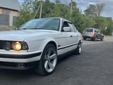 BMW 520 1990 года за 2 200 000 тг. в Астана – фото 2