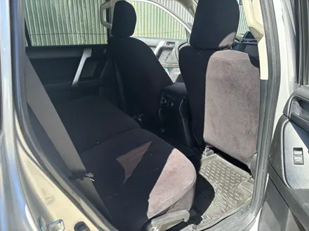 Toyota Land Cruiser Prado 2015 года за 16 000 000 тг. в Актобе – фото 11