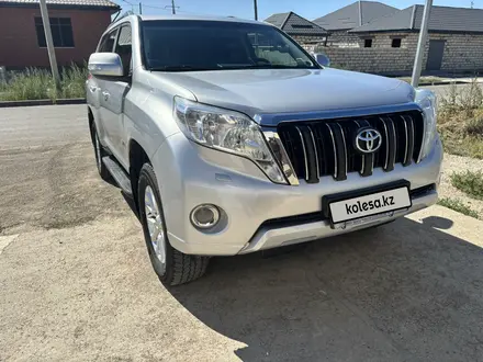 Toyota Land Cruiser Prado 2015 года за 16 000 000 тг. в Актобе – фото 2