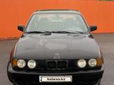 BMW 525 1990 года за 1 100 000 тг. в Петропавловск – фото 2