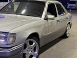 Mercedes-Benz E 320 1994 года за 3 000 000 тг. в Алматы