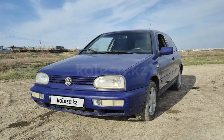 Volkswagen Golf 1997 годаүшін1 200 000 тг. в Караганда