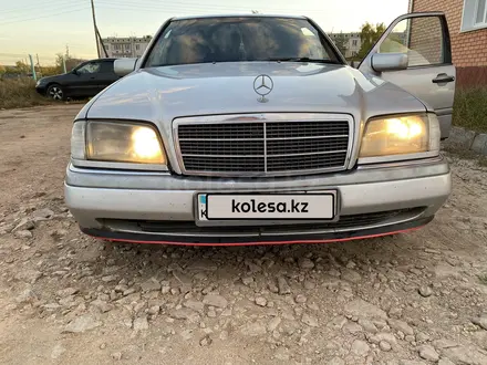 Mercedes-Benz C 180 1994 года за 1 700 000 тг. в Кокшетау
