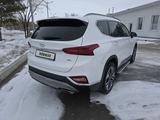 Hyundai Santa Fe 2020 годаfor14 500 000 тг. в Караганда