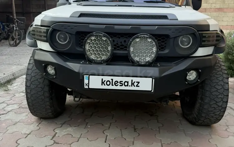 Toyota FJ Cruiser 2008 годаүшін12 900 000 тг. в Алматы