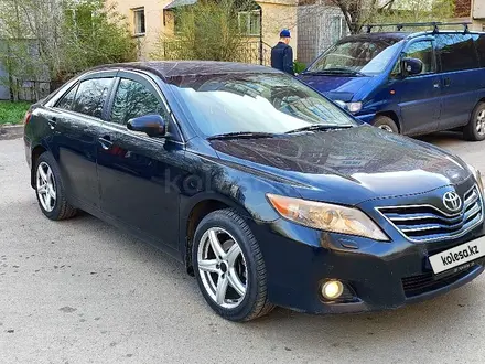 Toyota Camry 2010 года за 8 000 000 тг. в Караганда – фото 2