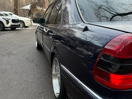 Mercedes-Benz C 280 1996 года за 2 100 000 тг. в Алматы – фото 5