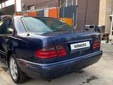 Mercedes-Benz E 230 1996 годаүшін1 400 000 тг. в Алматы – фото 4