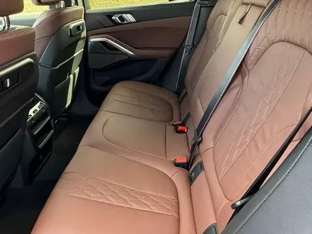 BMW X6 XDrive 40i 2025 года за 74 127 000 тг. в Актобе – фото 8