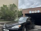 Toyota Camry 2002 годаүшін4 900 000 тг. в Астана – фото 2