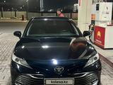 Toyota Camry 2018 года за 17 500 000 тг. в Петропавловск – фото 5