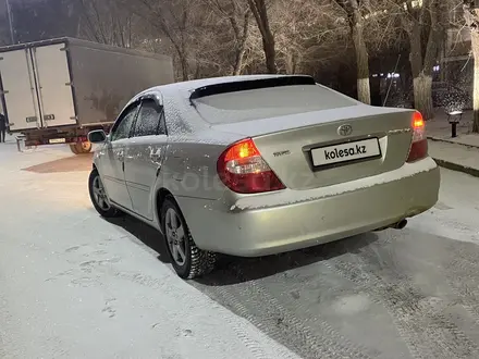 Toyota Camry 2004 года за 6 300 000 тг. в Актобе – фото 2