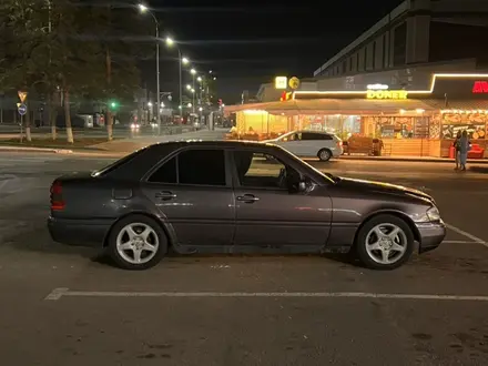 Mercedes-Benz C 280 1995 года за 2 500 000 тг. в Караганда – фото 5