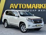 Toyota Land Cruiser Prado 2017 года за 18 850 000 тг. в Актобе – фото 2