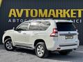 Toyota Land Cruiser Prado 2017 годаүшін18 850 000 тг. в Актобе – фото 3