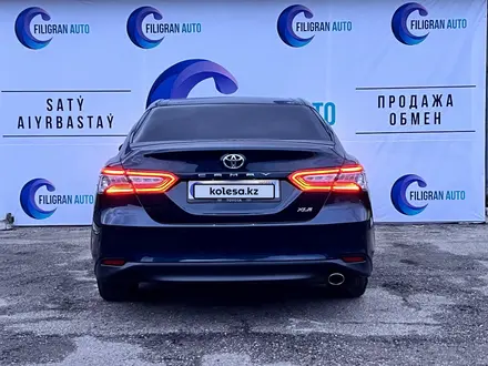 Toyota Camry 2017 года за 13 000 000 тг. в Тараз – фото 15