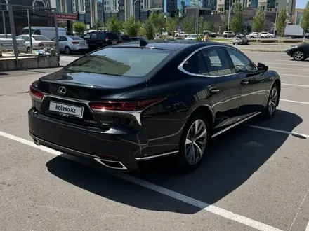 Lexus LS 500 2019 года за 42 000 000 тг. в Астана – фото 5