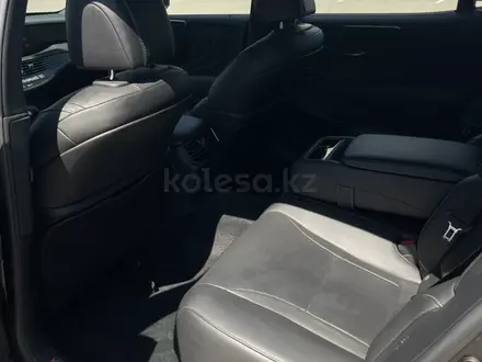 Lexus LS 500 2019 года за 42 000 000 тг. в Астана – фото 6