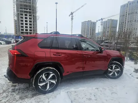 Toyota RAV4 2021 года за 19 900 000 тг. в Астана – фото 7