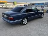 Mercedes-Benz E 220 1994 годаүшін2 700 000 тг. в Караганда – фото 3