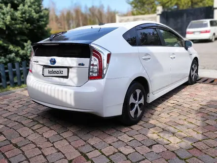 Toyota Prius 2014 года за 7 700 000 тг. в Алматы – фото 2