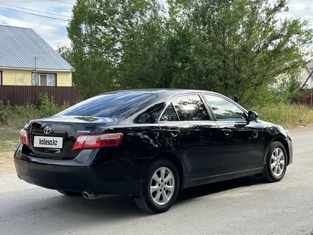 Toyota Camry 2009 года за 6 500 000 тг. в Актобе – фото 4