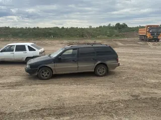 Volkswagen Passat, 1992
