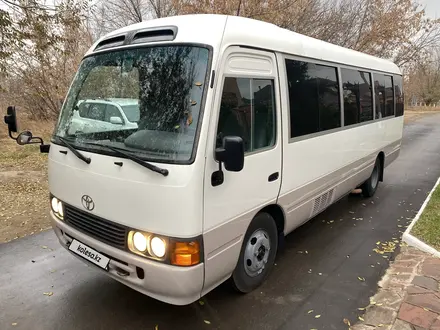 Toyota  Coaster 2016 года за 18 000 000 тг. в Уральск