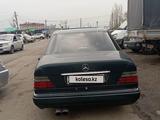Mercedes-Benz E 220 1994 годаүшін2 300 000 тг. в Алматы – фото 5