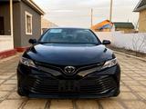 Toyota Camry 2019 года за 9 000 000 тг. в Актау – фото 2