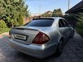 Mercedes-Benz E 240 2002 года за 3 950 000 тг. в Алматы – фото 3