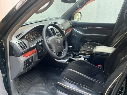 Toyota Land Cruiser Prado 2005 года за 11 300 000 тг. в Алматы – фото 9