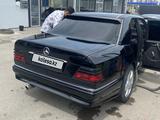 Mercedes-Benz E 200 1993 годаүшін1 500 000 тг. в Алматы – фото 3