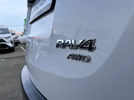 Toyota RAV4 2014 года за 11 735 000 тг. в Уральск – фото 22