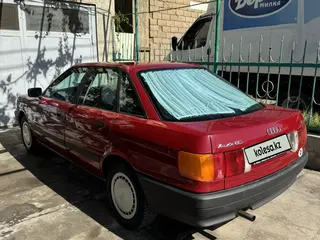 Audi 80