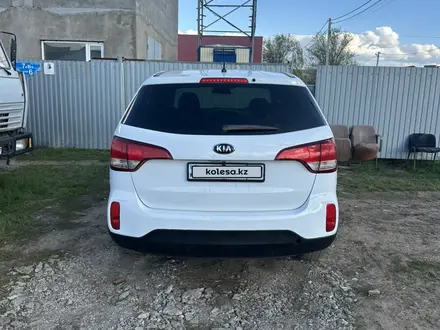 Kia Sorento 2014 года за 4 800 000 тг. в Уральск – фото 2
