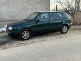 Volkswagen Golf 1997 годаүшін2 700 000 тг. в Тараз