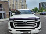 Toyota Land Cruiser 2022 года за 54 000 000 тг. в Алматы – фото 2