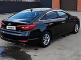 Hyundai Sonata 2015 года за 7 500 000 тг. в Усть-Каменогорск – фото 2