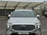 Hyundai Santa Fe 2021 года за 15 700 000 тг. в Талдыкорган