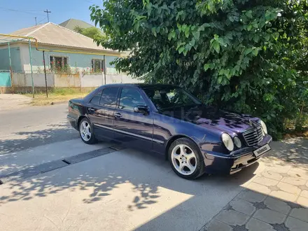 Mercedes-Benz E 320 2000 года за 4 500 000 тг. в Шымкент