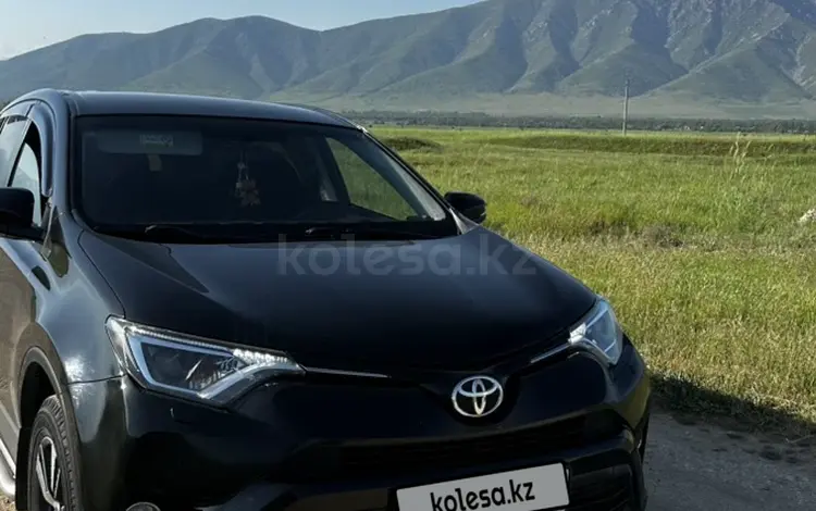 Toyota RAV4 2016 года за 13 555 555 тг. в Шымкент