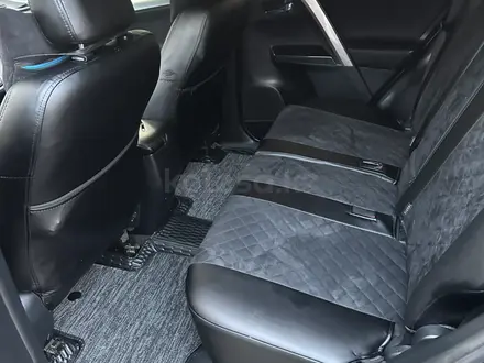 Toyota RAV4 2016 года за 13 555 555 тг. в Шымкент – фото 4