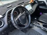Toyota RAV4 2016 года за 13 555 555 тг. в Шымкент – фото 3