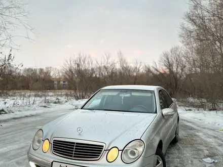 Mercedes-Benz E 240 2004 года за 5 800 000 тг. в Усть-Каменогорск – фото 3