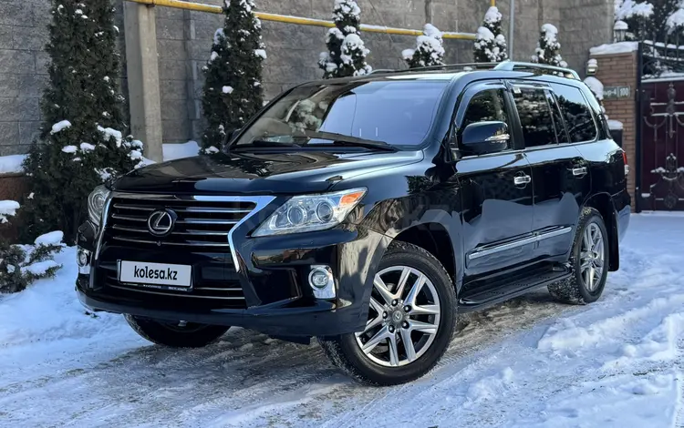 Lexus LX 570 2015 годаfor26 000 000 тг. в Алматы