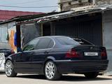 BMW 320 1998 года за 2 800 000 тг. в Алматы – фото 4